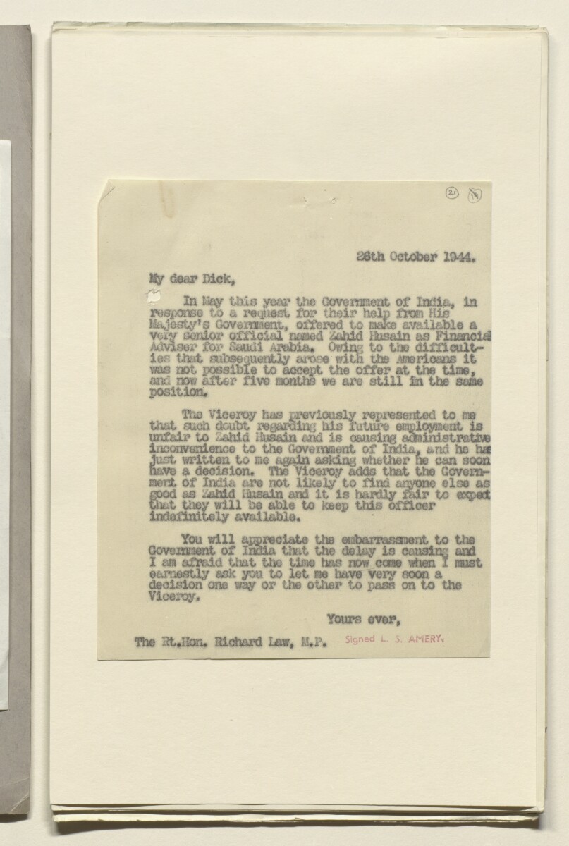 Coll 6/91 'Saudi Arabia. Policy of H.M.G. Qn. of credits and guarantee of assistance to Ibn Saud.' [&lrm;21r] (42/680)