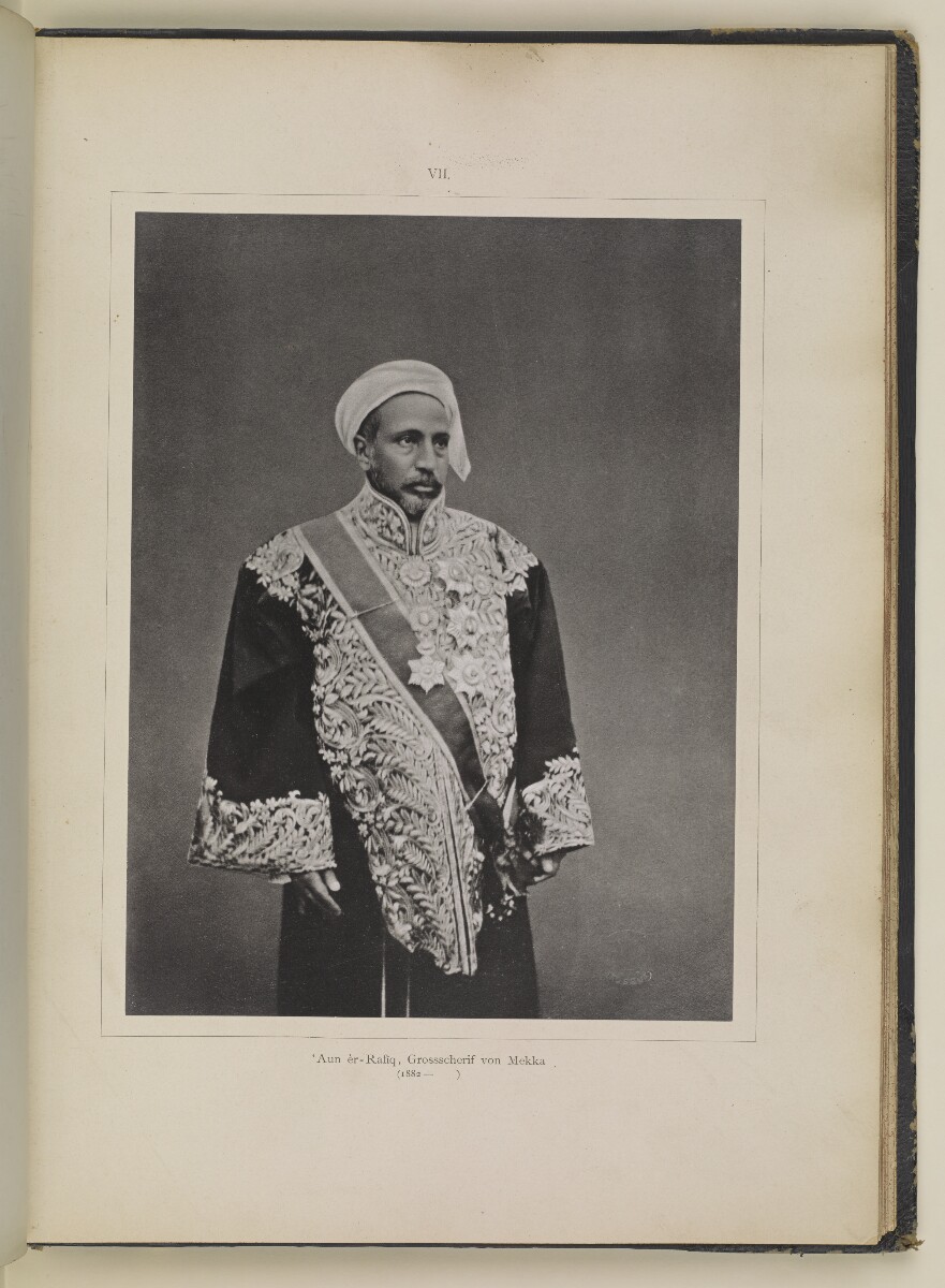 '‘Aun èr-Rafīq, Grossscherif von Mekka'. Photographer: Christiaan Snouck Hurgronje [&lrm;9r] (1/1)